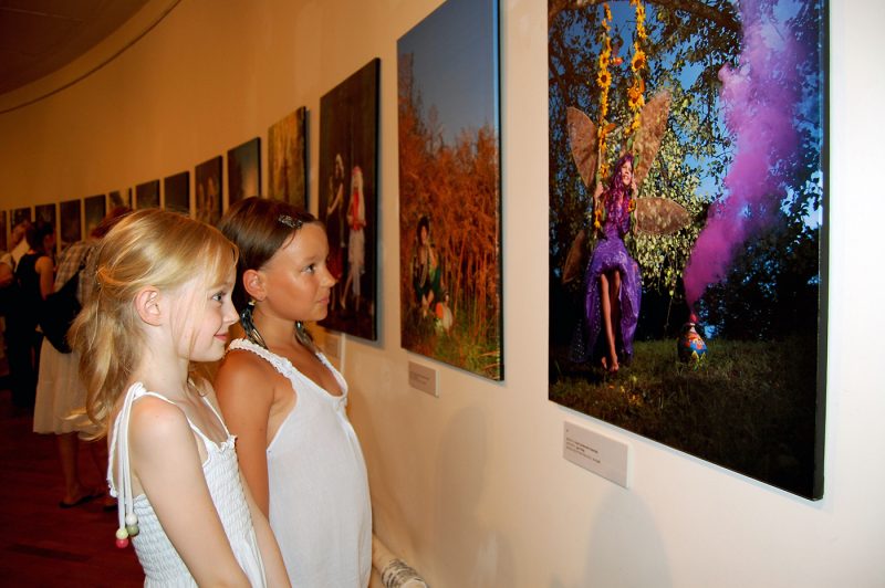 otvorenje izložbe “vile i vilenjaci artusi” u galeriji hdlu-a u zagrebu 2011.